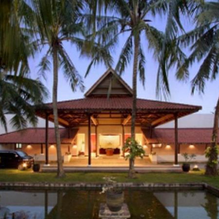 Grand Elty Krakatoa Hotel Kalianda Kültér fotó