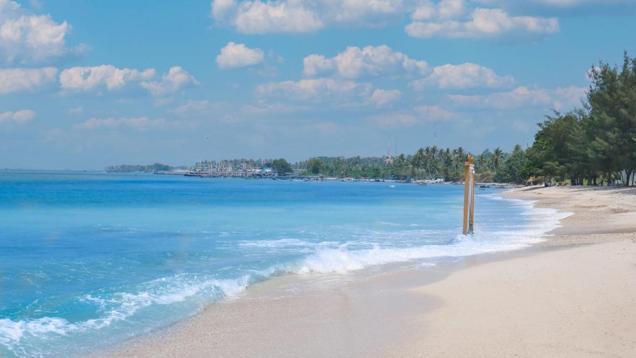 Grand Elty Krakatoa Hotel Kalianda Kültér fotó
