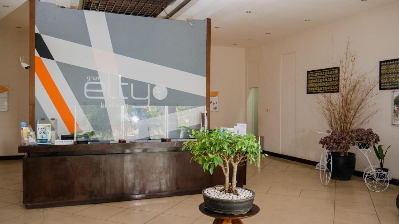 Grand Elty Krakatoa Hotel Kalianda Kültér fotó
