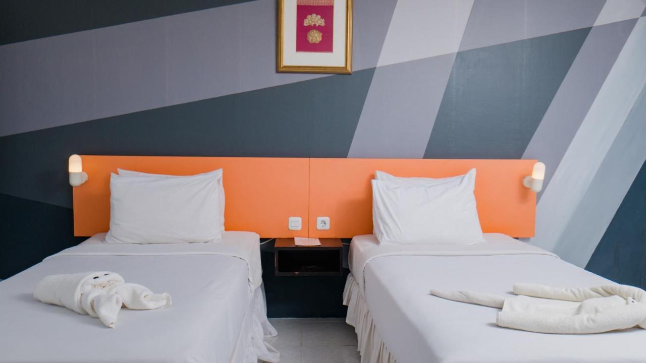 Grand Elty Krakatoa Hotel Kalianda Kültér fotó