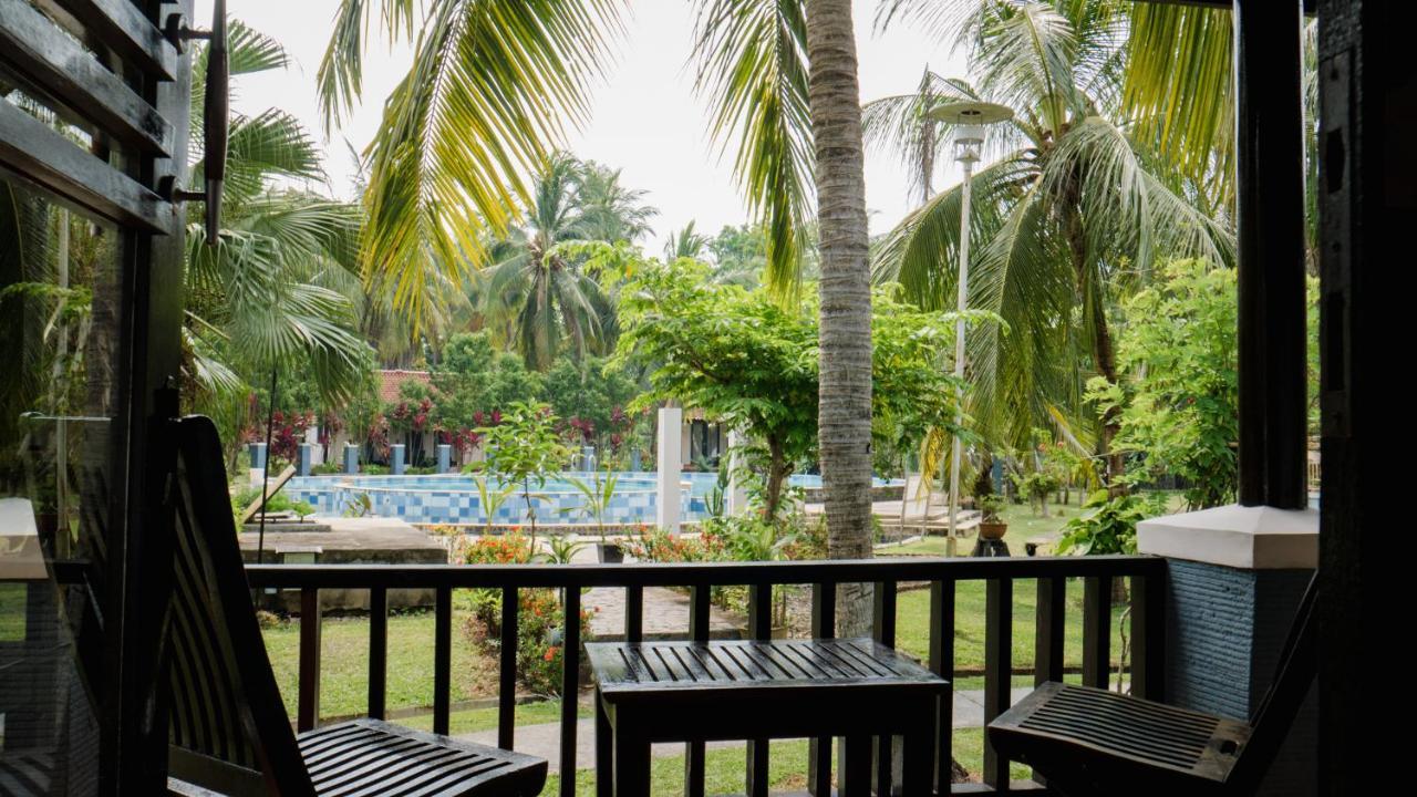 Grand Elty Krakatoa Hotel Kalianda Kültér fotó
